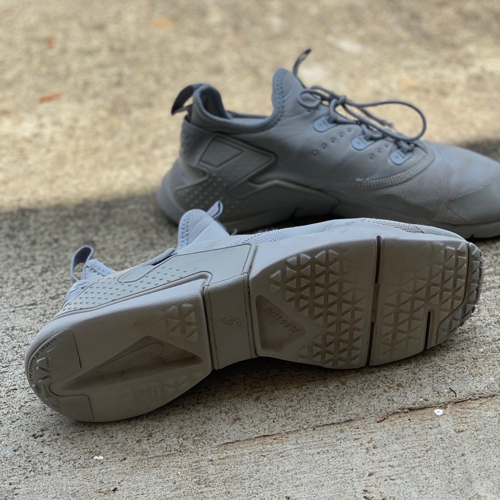 Nike Snickers - image 2